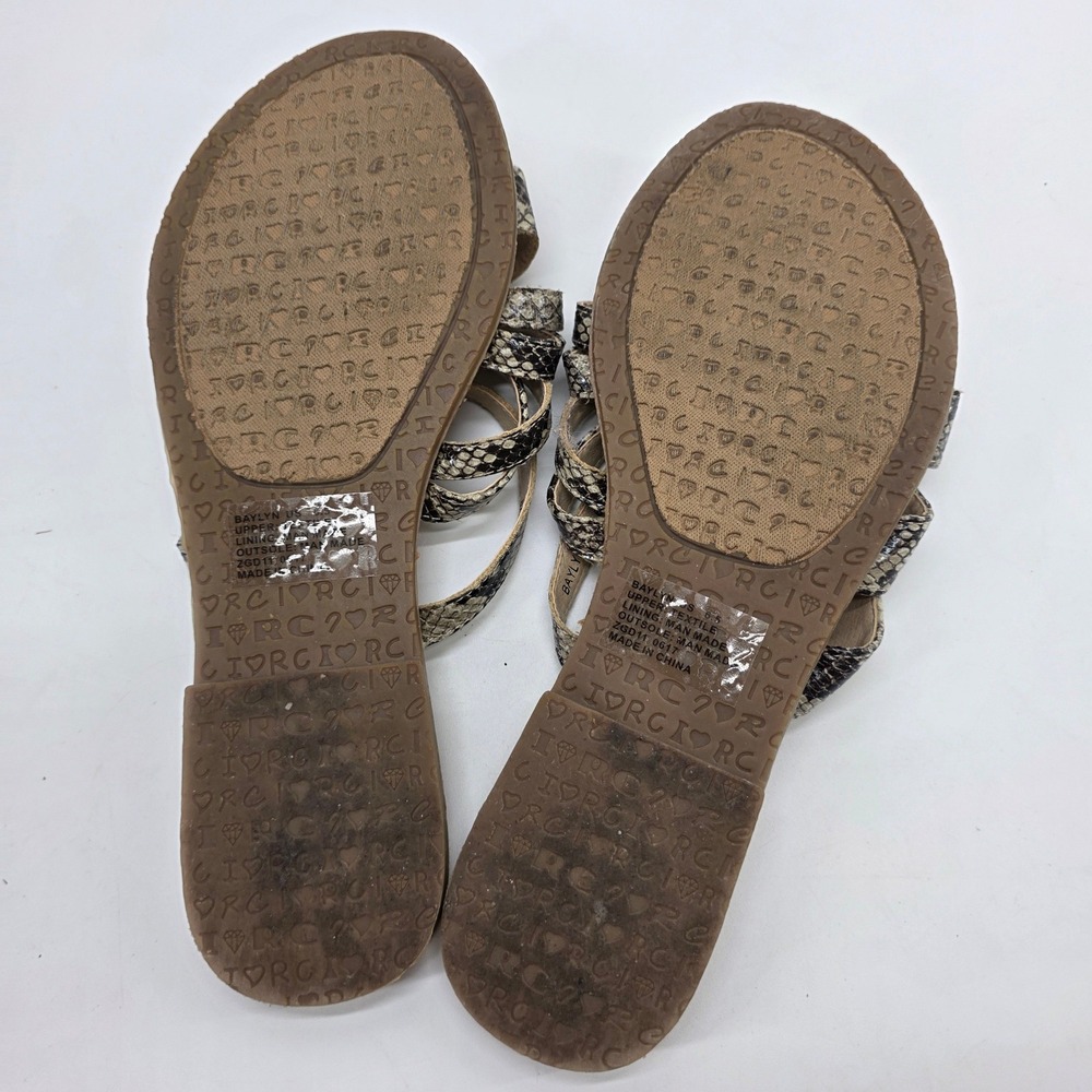 Rock & Candy Baylyn Sandals Toe Loop Gray Snakeskin Strappy Flats Slides sz 6.5 - Picture 6 of 7